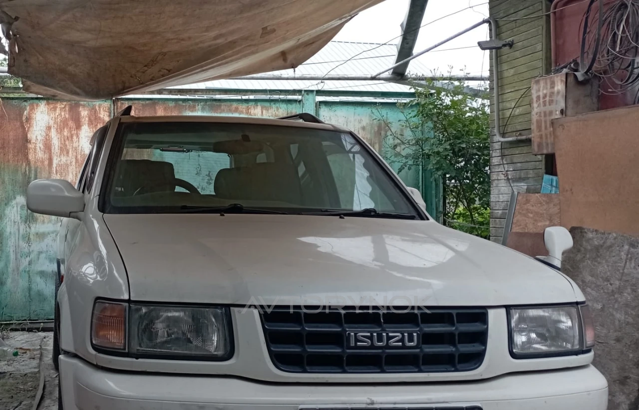 Isuzu Wizard, 1998
