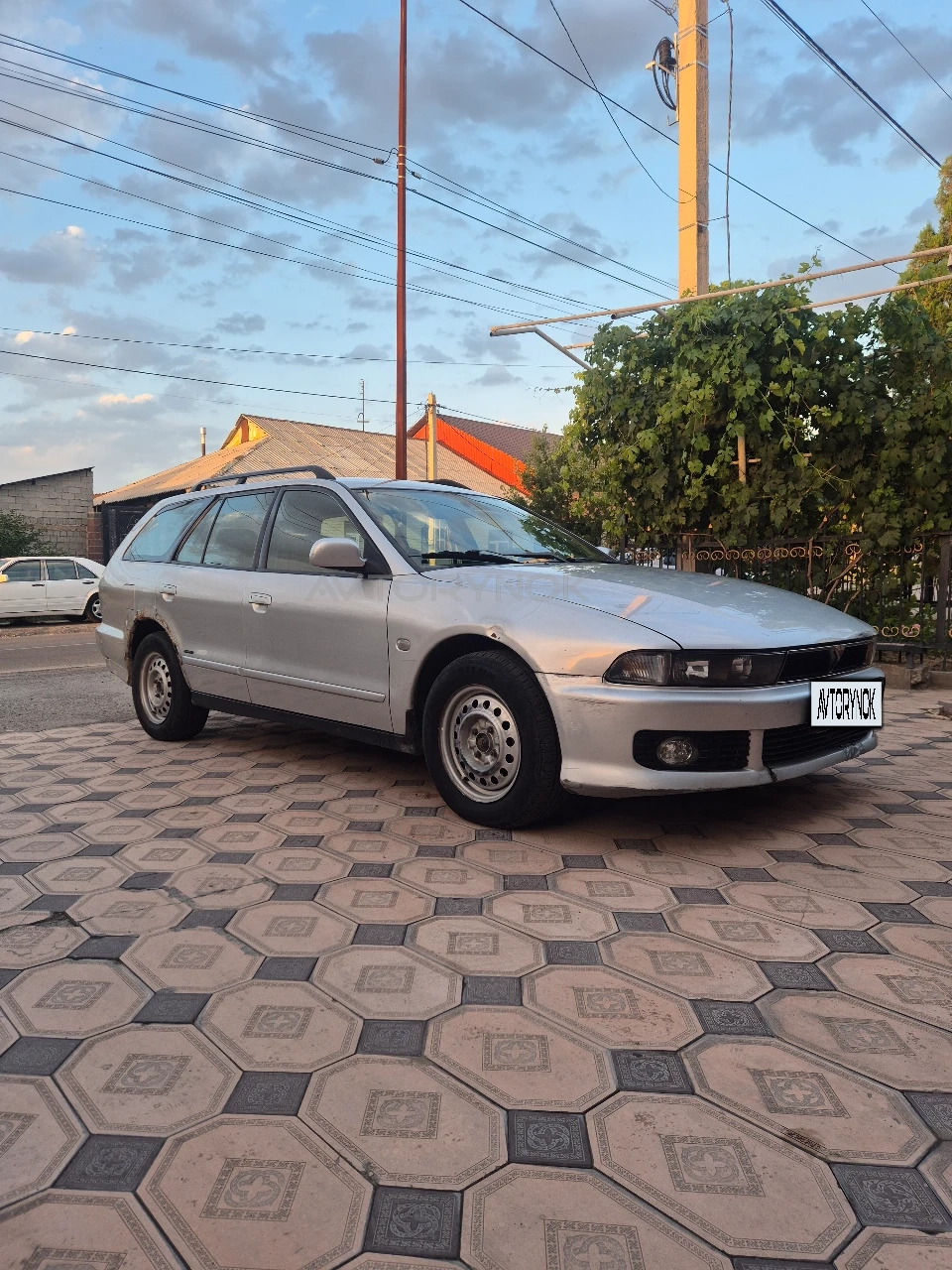 Mitsubishi Galant, 2003