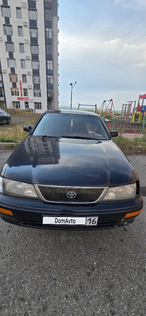 Toyota Avalon, 1996