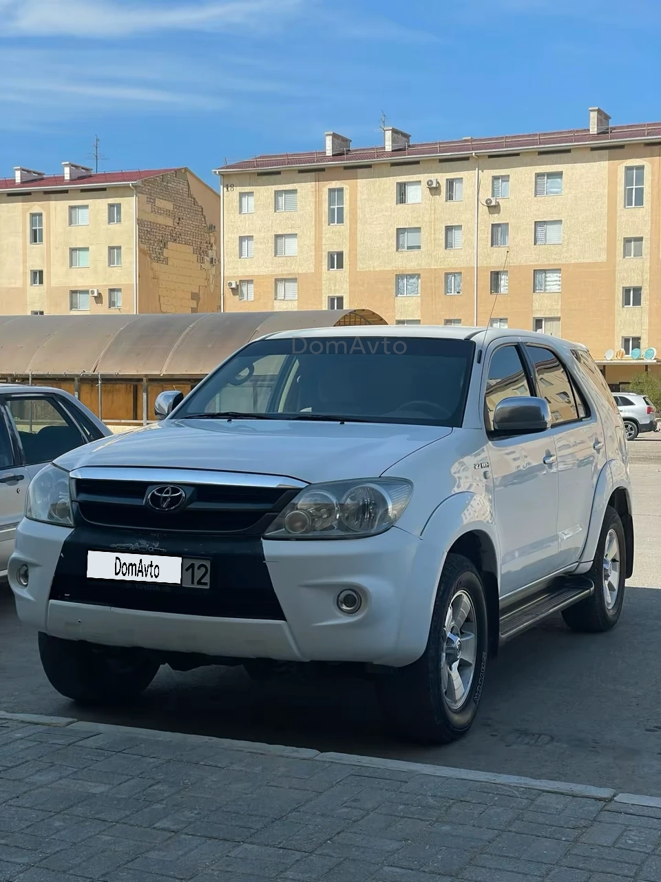 Toyota Fortuner, 2006