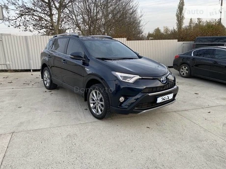Toyota RAV4, 2017