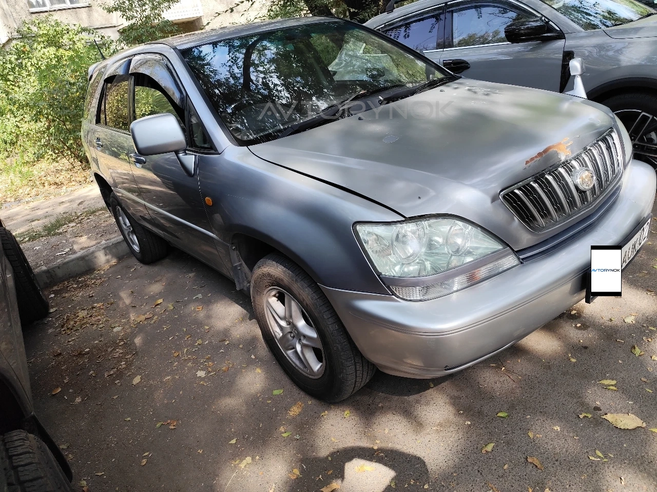 Toyota Harrier, 2002